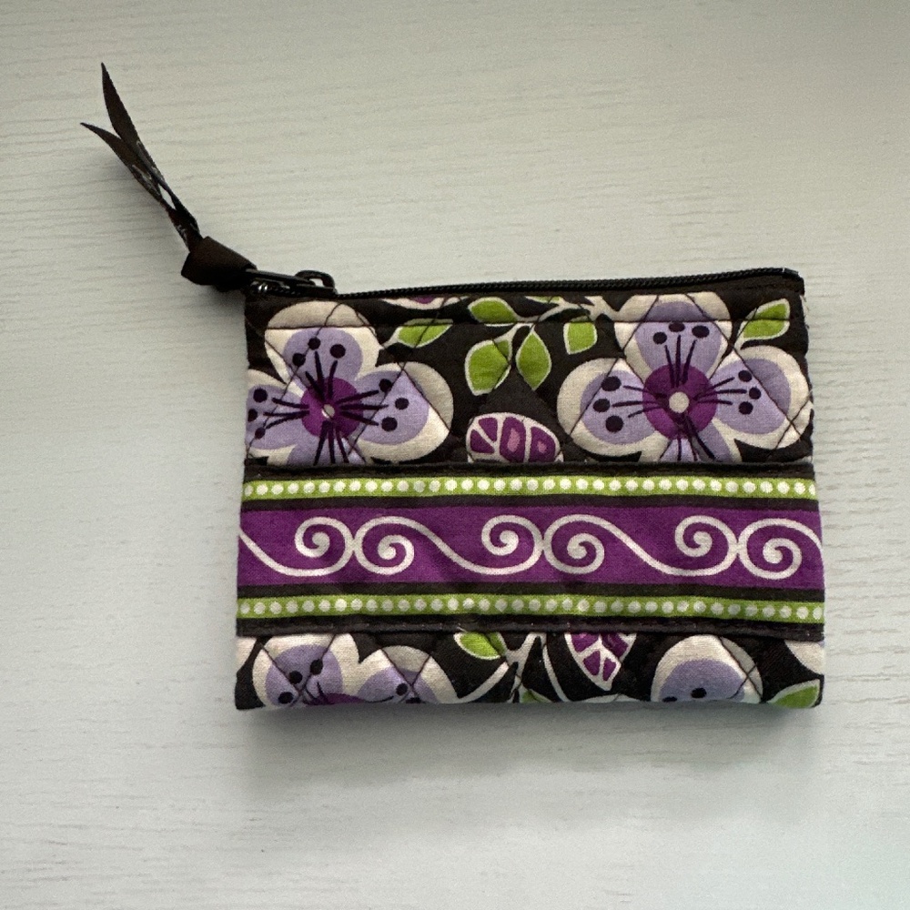 Vera Bradley coin purse Plum Petals EUC